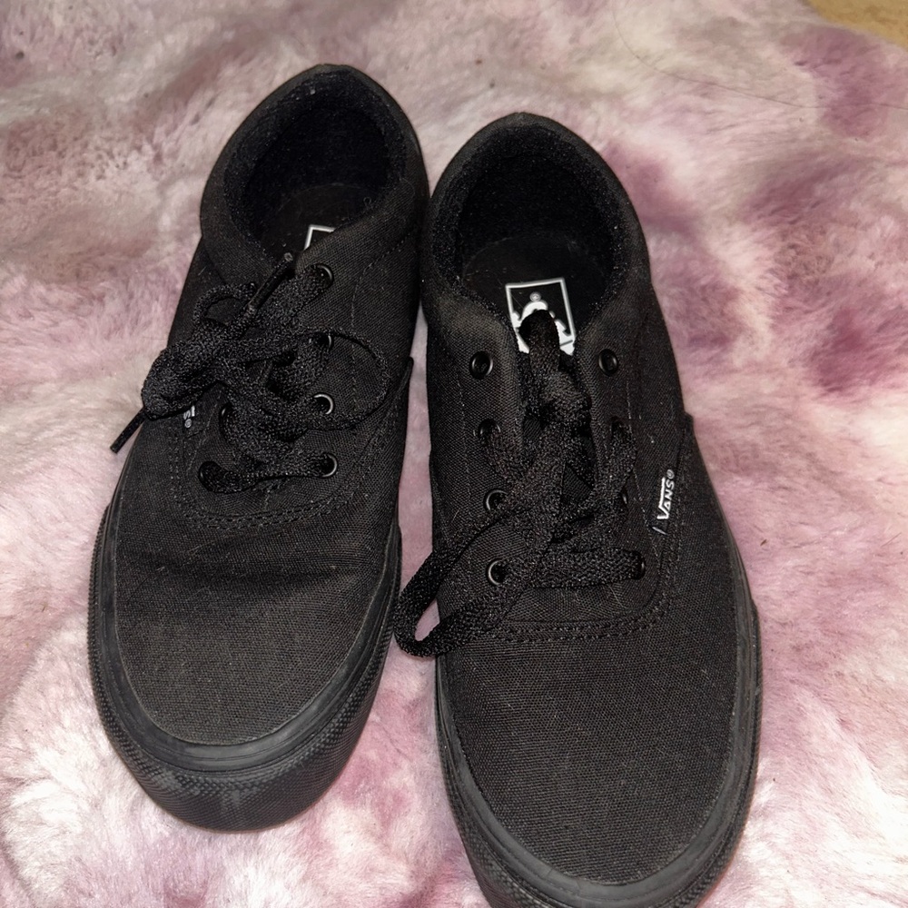 Black Vans Shoes